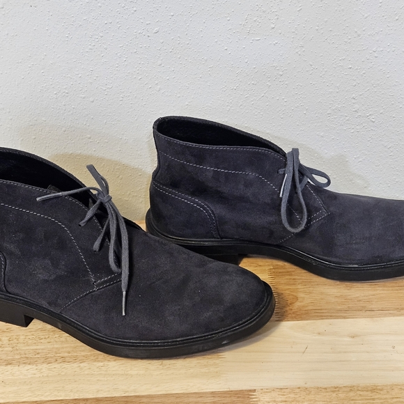 Calvin Klein Warren Chukka Boots Mens Size 9.5 Black Suede Lace Up Ankle - Picture 4 of 7